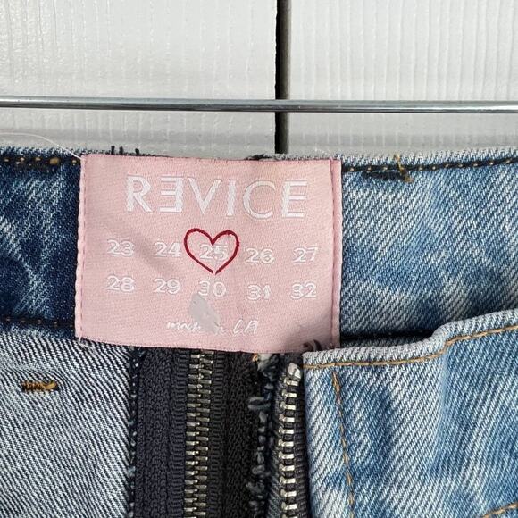REVICE Yin Yang Crops Jeans in Tokyo Wash 25 - Picture 6 of 10